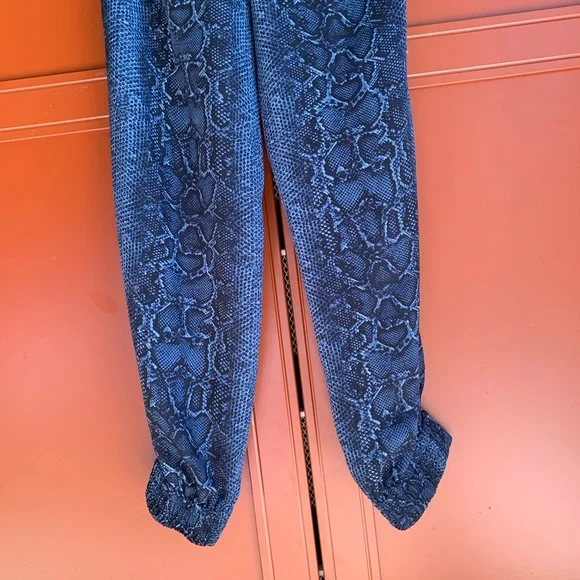 BCBGMaxazria Python Print Satin Jumpsuit - Picture 9 of 10